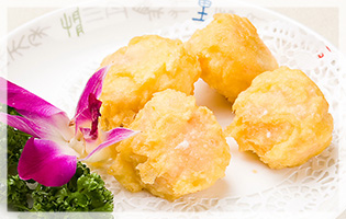 カニとすり身の揚げ物